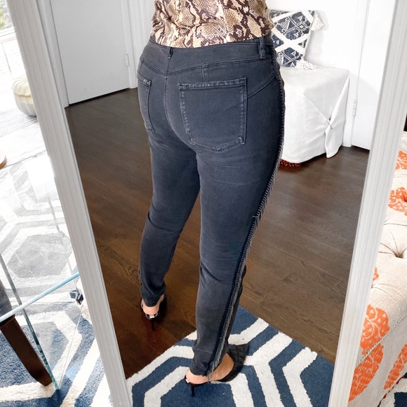 👖 ARMANI EXCHANGE SUPER SKINNY LIFT-UP BLACK WASHED DENIM SIDE FRINGE JE… - Picture 2 of 8